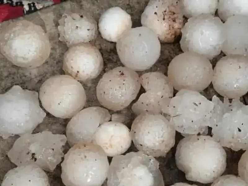 Şanlıurfa'da Şok Eden Doğa Olayı: Kar Topu Büyüklüğünde Dolu Yağışı
