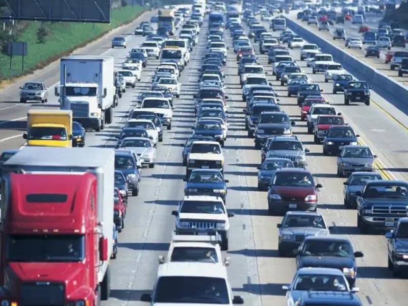 Sürücüler Dikkat: 2025’te Araç ve Trafik Vergilerine Büyük Zam Geliyor!