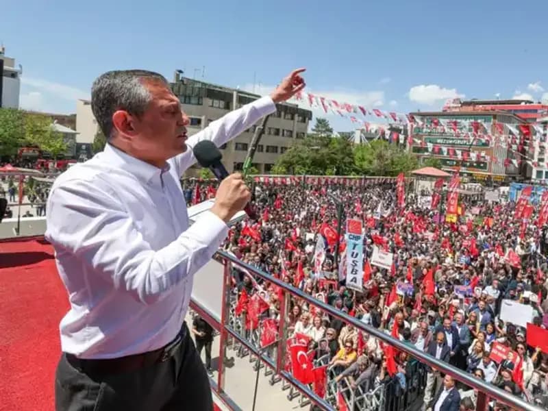 Özgür Özel: Örgütün Silah Bırakma Süreci Desteklenmeli