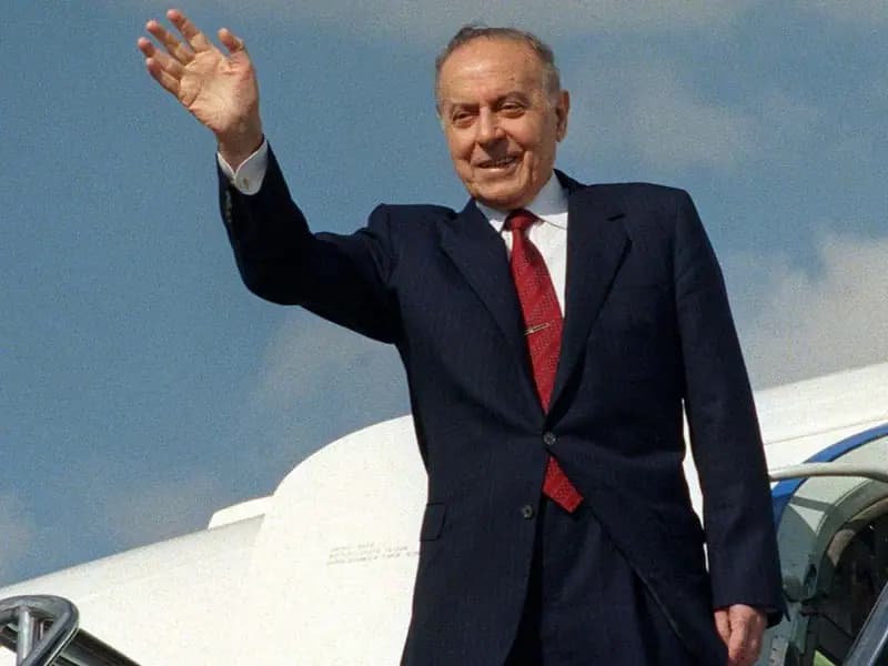 Azerbaycan Milli Lideri Haydar Aliyev Hakkında Bilinmeyen Gerçekler
