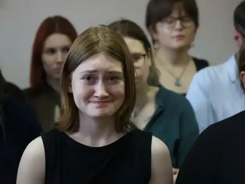 19 Yaşındaki Rus Aktivist Darya Kozyreva'ya Savaş Karşıtı Faaliyetlerinden Dolayı Hapis Cezası