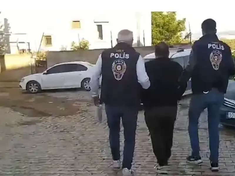 Balıkesir'de Şok Dolandırıcılık Operasyonu: 4 Kişi Tutuklandı!