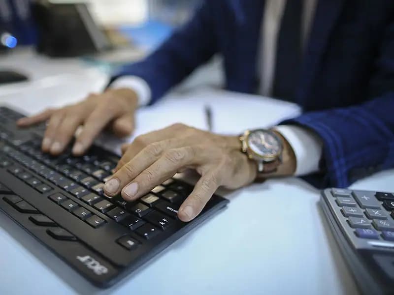 Memur ve emeklisinin zam oranları açıklanıyor