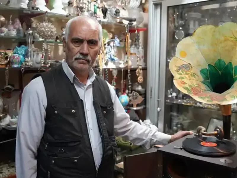 44 Yıldır Antikacılık Yapan Usta: Asırlık Gramofonların Koruyucusu