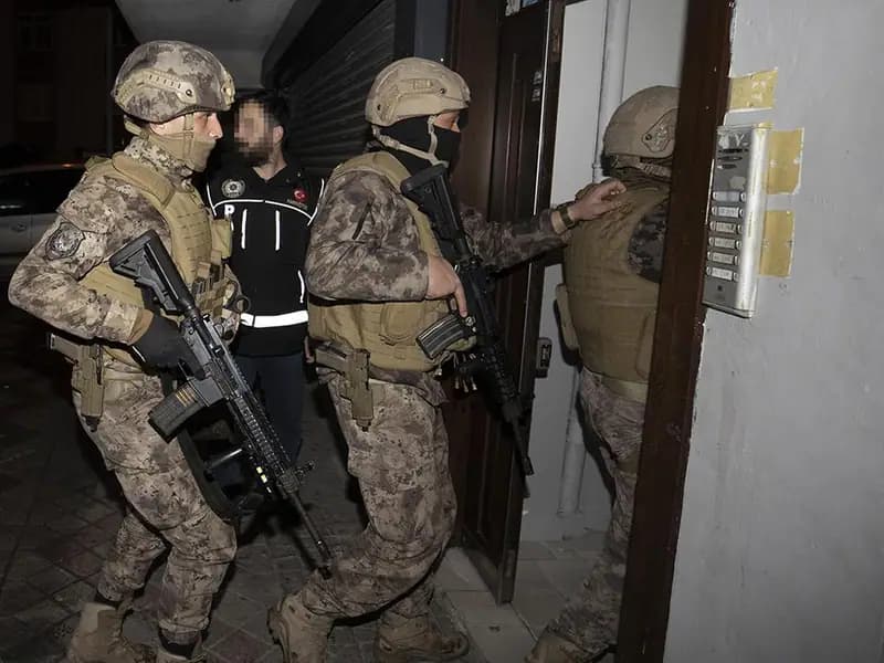 Zehir tacirlerine göz açtırılmıyor: 595 gözaltı