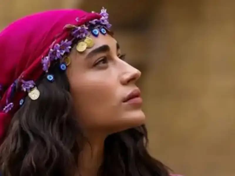 Berk Atan'ın Sevgilisi Sude Zülal Güler: Kimdir ve Neler Yapıyor?