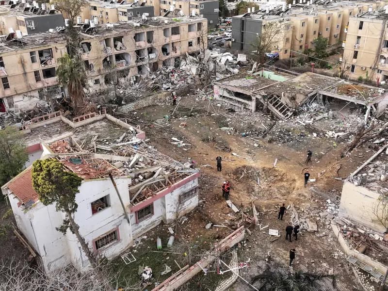 İran Savaşı 23. Gününde: Trump Hedeflerimize Yakınız Dedi