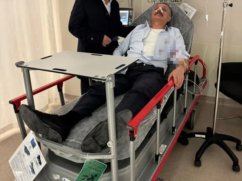 Yozgat'ta Öğrenci Yakını, Okul Müdürünü Darbetti