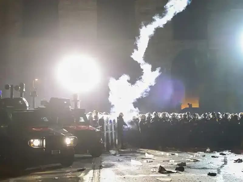 Saraçhane’de Polisle Sorar Saldıran Gruplara Sert Müdahale!