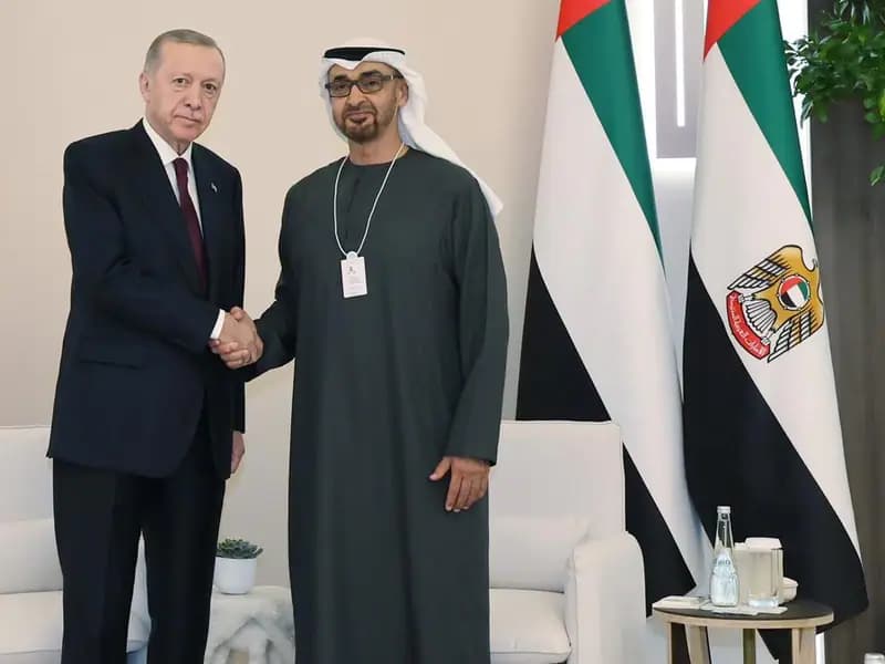 Cumhurbaşkanı Erdoğan BAE Devlet Başkanı Al Nahyan ile Görüştü