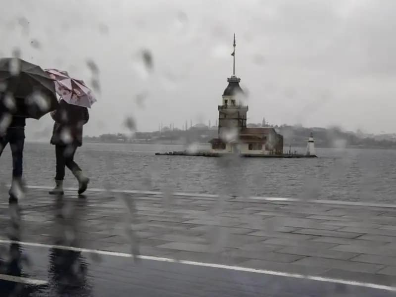 İstanbul'da Yağış Alarmı: Meteoroloji'den Uyarı Geldi