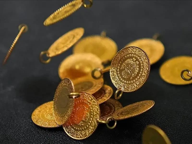 Altın Fiyatları Düşüşte: Güncel Değerler ve Analizler