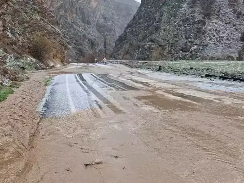 Tunceli'de Dolu ve Sağanak; Tarım ve Altyapıda Büyük Hasar!