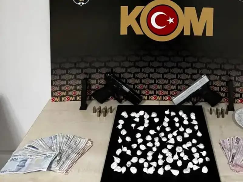 Çeşme'de Silahlı Saldırı Açıklığa Kavuşuyor: 3 Kişi Gözaltında