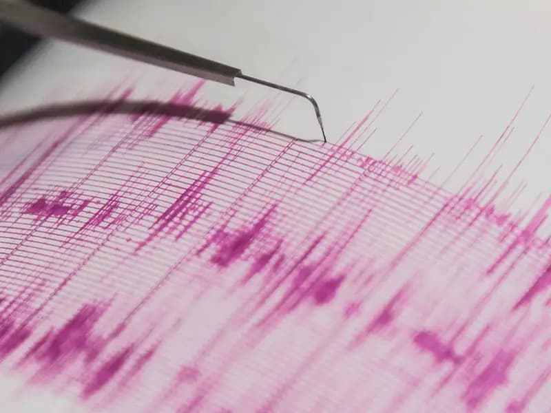 Ege Denizi'nde Art Arda Depremler Sarsıyor