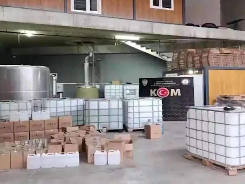 Polis 81 ilde çengel operasyonları düzenledi