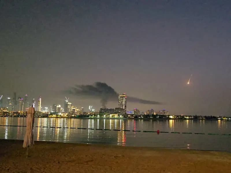 BAE, İran'a Karşı Hava Sahasını Geçici Olarak Kapatmıştı