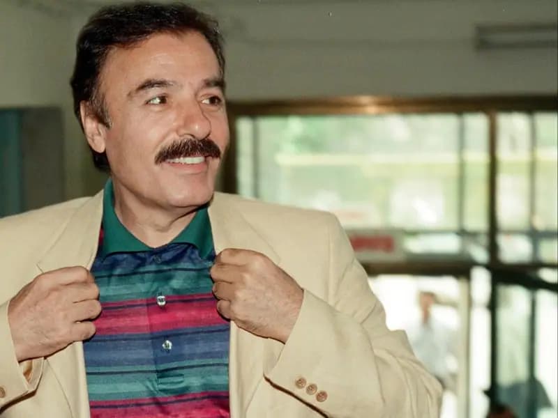 Ünlü sanatçı Ferdi Tayfur hayatını kaybetti.