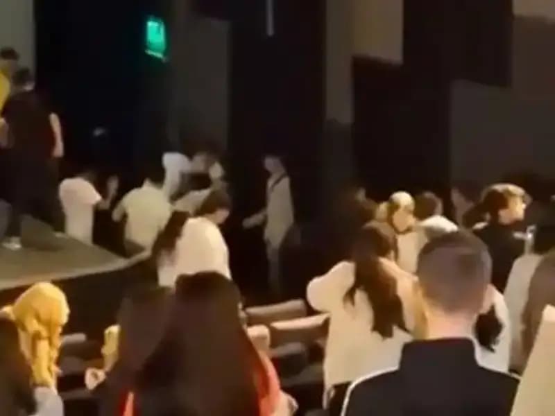 Rapçi Çakal'ın Hayranları Arasında Gerginlik: Kavgalar Durdurulamıyor!