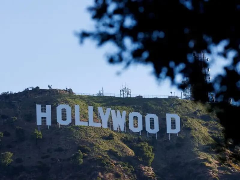 Hollywood'dan Birleşmeye Karşı 1400 İmza Toplandı