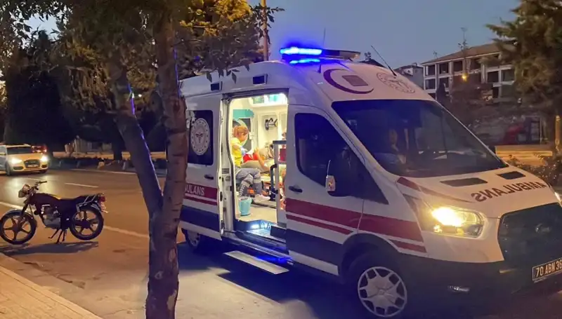 Motosiklet Kazasında Şok Görüntüler: Otomobil Sürükledi, Sürücü Kaçtı