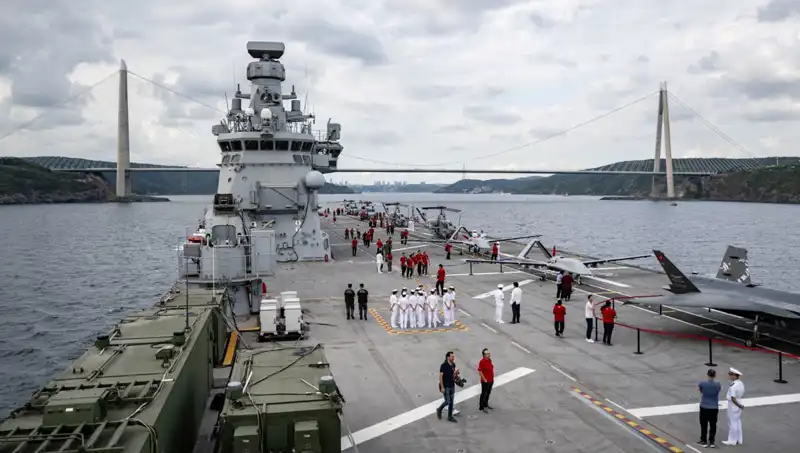 TCG Anadolu, Sarayburnu'ndan Ayrılarak Yeni Görevine Başladı!