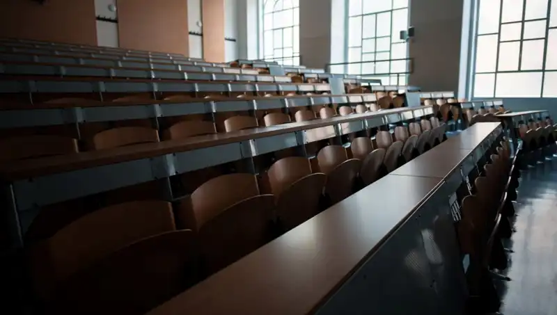 Avrupa'da Yüksek Eğitim Ücretleri: 40 Bin Euro'ya Kadar Çıkıyor
