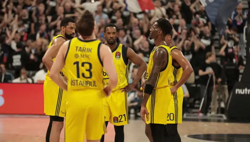 Fenerbahçe, Panathinaikos İle Final Yolunda Kritik Bir Maça Çıkıyor