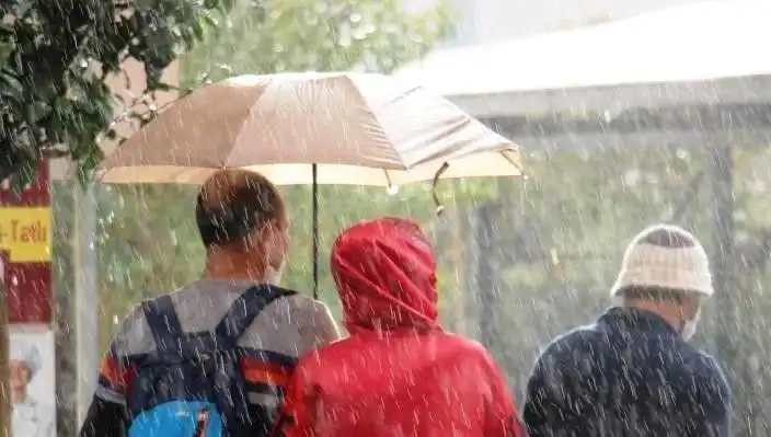 Aydın’da Sağanak Yağış Alarmı: Meteoroloji'den Acil Uyarı Geldi!