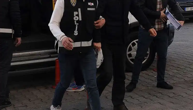 Samsun'da Uyuşturucu Operasyonu: İki Şüpheli Yakayı Ele Verdi!