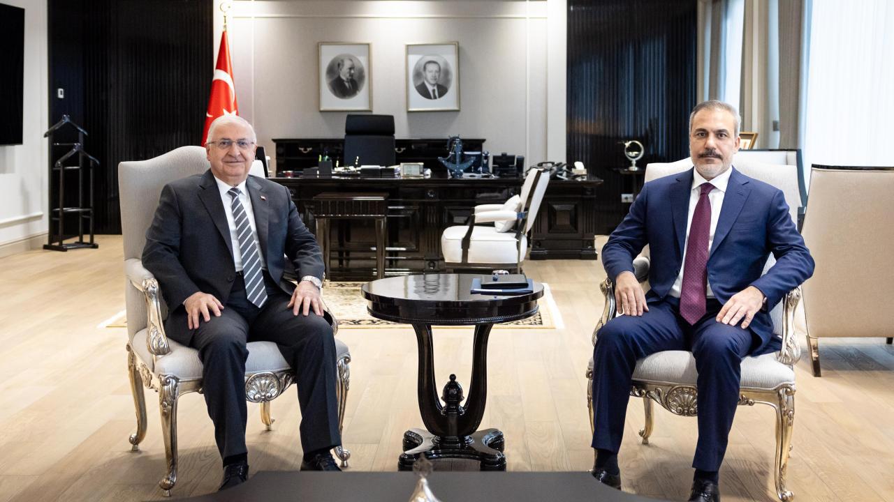 İçişleri Bakanı Güler ve Milli İstihbarat Teşkilatı Başkanı Fidan Toplantıda Buluştu