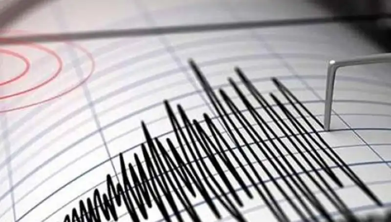 Sındırgı'da Geçtiğimiz Dakika 4,3 Büyüklüğünde Deprem Meydana Geldi