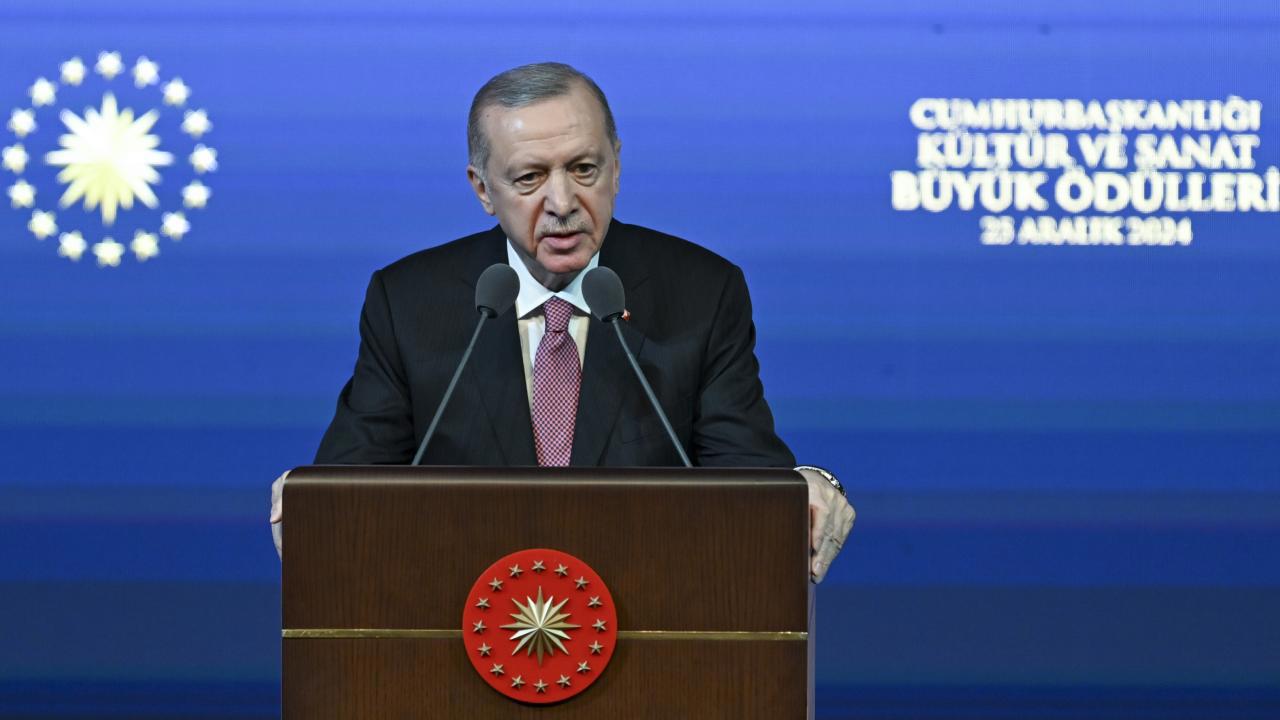 Cumhurbaşkanı Erdoğan Kültür ve Sanat Alanında Destek Sözü Verdi