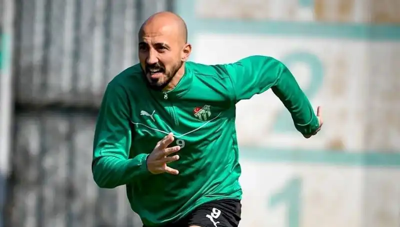 Milli Futbolcumuzun Kariyerindeki Yeni Dönem: 2. Lig Seçeneği!