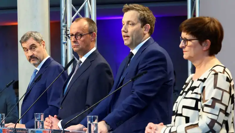 Almanya'da GroKo Koalisyonu: SPD Üyeleri CDU/CSU ile Anlaşmayı Onayladı