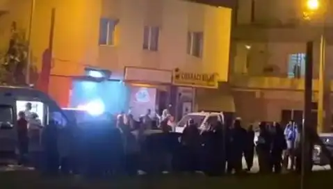 Mahallede Trafik Tartışması Kızıştı! Yerel Halk da Yüzleşmeye Girdi